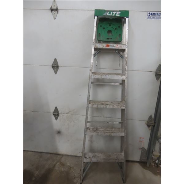 6 Ft. Aluminum Step Ladder