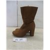 Image 1 : Ladies Suede Look Boots with 3" Heel – Size 8