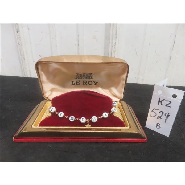 14k Gold Bracelet, 9" Length, with 8 Small Pearls and "Lidowitz" Written in Beads, in Case