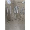 Image 2 : 1881 Rogers Silverplate Flatware