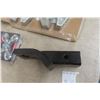 Image 5 : Toyota Tundra Tailgate Lock, Receiver Hitch, and 4 Cleats