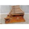 Image 8 : Ducks Unlimited Grey Duck Limited Edition Figurine 1/1000, 11" Tall, Red River Cart Ornament, and Ca