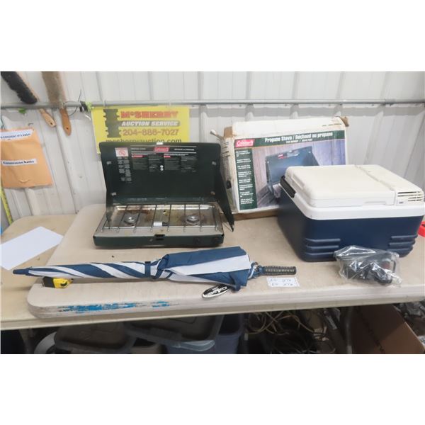 Coleman Propane Double Burner Cooker, Umbrella and Dual Cooler