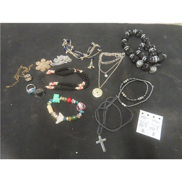 Fashion Jewelry: Necklaces, Beads, Bracelet, Rings