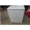 Image 1 : Danby Deep Freeze – 30" × 25" × 20½"