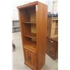 Image 3 : Cabinet – 72" × 24" × 17"