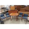 Image 1 : Table with Scissor Leaf and 4 Chairs – 29" × 38" × 38"
