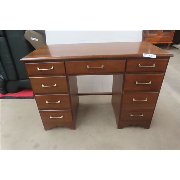 8-Drawer Desk – 30" × 43" × 20"
