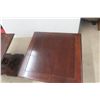 Image 2 : 2x Pedestal Stands, 18" × 18" × 18" 