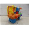 Image 17 : Fisher Price Castle, Zoo, Rescue Heroes Fire Truck, Lift'n Deliver Lower Fire Truck +