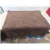 Image 5 : King Size Rose Pattern Comforter, Fleece Blanket & more