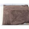 Image 6 : King Size Rose Pattern Comforter, Fleece Blanket & more