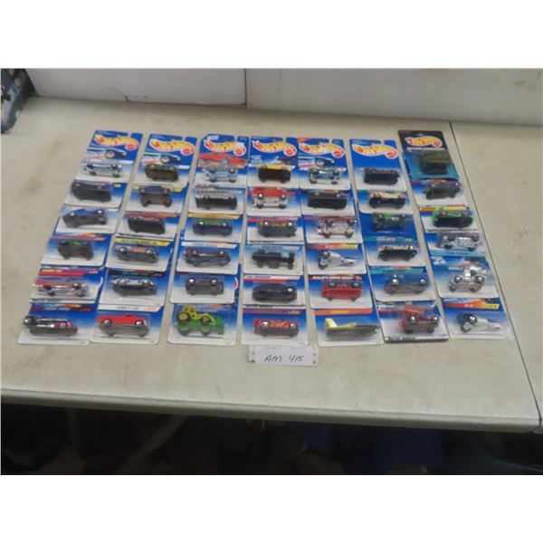 42 Die Cast Hot Wheels NOS