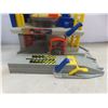 Image 13 : Hotwheels: Volcano Blowout, Rod Runner, Sizzlers Power Pit 1970's, Tac & Tune Set, Tune Up Shop,