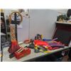 Image 1 : Hotwheels: Volcano Blowout, Rod Runner, Sizzlers Power Pit 1970's, Tac & Tune Set, Tune Up Shop,
