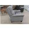 Image 2 : Power Reclining Chair