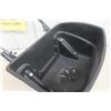 Image 3 : Seed / Fertilizer Spreader