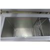 Image 6 : Premiere Chest Freezer – 32" × 40" × 21"