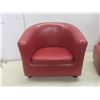 Image 4 : Modern Child's Leather-Like-Style Chair with Matching Ottoman
