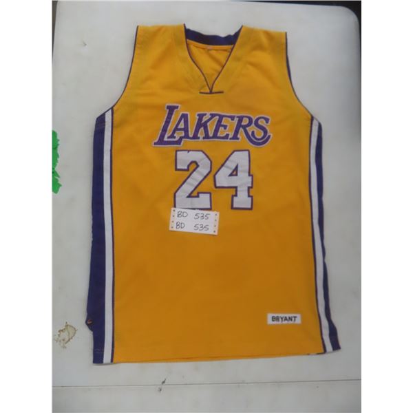 Vintage LA Lakers Kobe Bryant Jersey, Men's Large, Sewn-On Numbers and Letters