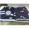 Image 5 : Winnipeg Jets Reebok Jersey, Men's Large, and 2019 Heritage Classic Sweatshirt, Men's Large