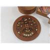 Image 4 : Vintage First Nations Haida Lot: Clarance Wells Carved Lid Round Box, 2 Painted Salmon Boxes, and 1