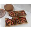 Image 5 : Vintage First Nations Haida Lot: Clarance Wells Carved Lid Round Box, 2 Painted Salmon Boxes, and 1