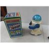 Image 6 : Vintage Robot Lot: Battery-Operated Robot in Box, 2 Mini Wind-Ups, and 1 Metal Space Age Robot