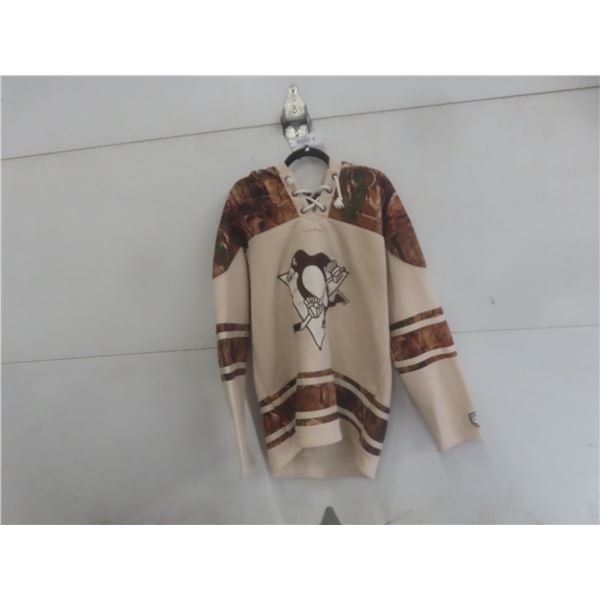 Vintage Pittsburgh Penguins Camo Sidney Crosby Jersey Sweatshirt, Men's Large