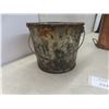 Image 10 : Pyrex Copper Pump Tank with Brass Plate and Antelope Pail with Grease
