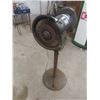Image 4 : KFF Heavy Duty Bench Grinder, 10" Wheel, 1 HP, on Stand