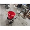 Image 2 : Master Craft Yard Fertilizer Spreader