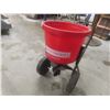Image 3 : Master Craft Yard Fertilizer Spreader