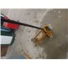 Image 4 : 2 1/2-Ton Hydraulic Floor Jack