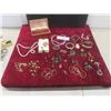 Image 1 : Fashion Jewelry: Necklaces, Earrings, Bracelets, Brooches, and More