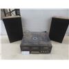Image 1 : Realistic Turntable and Bookshelf Speakers