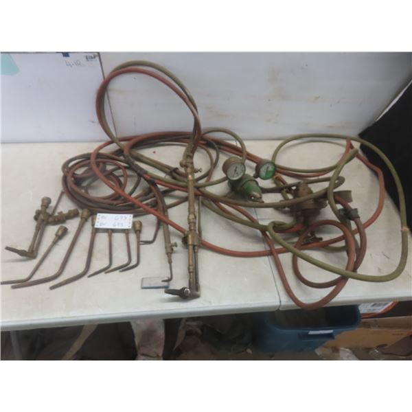 Oxy-Acetylene Torch Set with Tips, Hoses, Gauges, and Valves