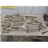 Image 1 : Open-End Wrenches and Hex Wrenches up to 1 5/16" – Qty 34
