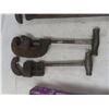 Image 5 : Heavy-Duty Wrenches, Pipe Wrenches, and Pipe Cutters