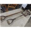 Image 2 : Metal Flat-Bottomed Shovels – Qty 2