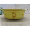 Image 4 : Le Creuset-Style Enameled Cast Iron Dutch Oven