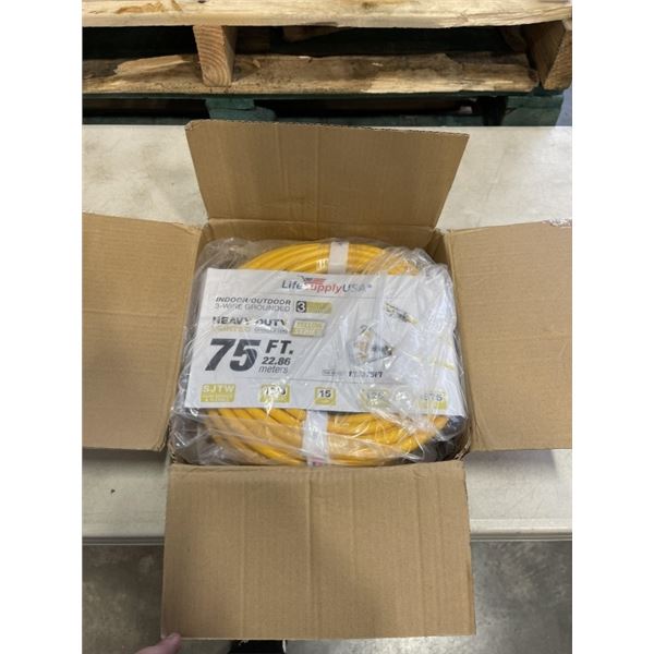 AS NEW 75FT YELLOW 3 OUTLET INDOOR OUTDOOR HEAVY DUTY LIGHTED 3 WIRE GROUNDED EXTENSION CORD 12AWG