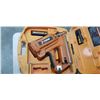 Image 3 : 2 PASLODE NAILER WITH A CHARGER