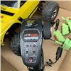Image 5 : RC FORD MUSTANG WITH REMOTE AND EXTRA BATTERIES 4WD WORKING