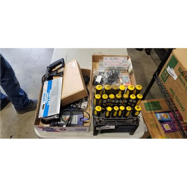SCREWDRIVER SET AND 2 TRAYS OF ELECTRICAL ITEMS, TETSERS AND POWER ADAPTERS