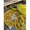 Image 5 : LARGE LOT OF ASSOPRTED FRIED AND CUT EXTENSION CORDS, VARIOUS LENGTHS AND GAUGE