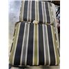 Image 4 : 8 OUTDOOR PATIO SEAT CUSHIONS