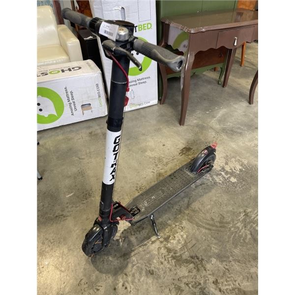 ELECTRIC SCOOTER - AS IS