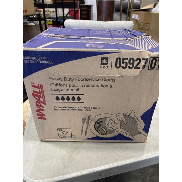 NEW CASE WYPALL HEAVY DUTY FOOD SERVICE CLOTHS
