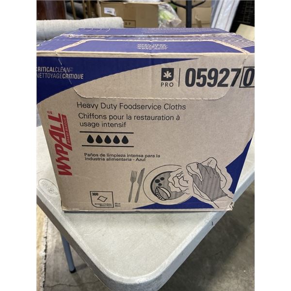 NEW CASE WYPALL HEAVY DUTY FOOD SERVICE CLOTHS